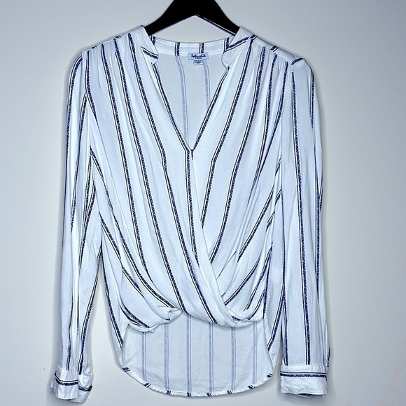 Splendid White and Blue Top.  Size XS - Picture 1 of 3